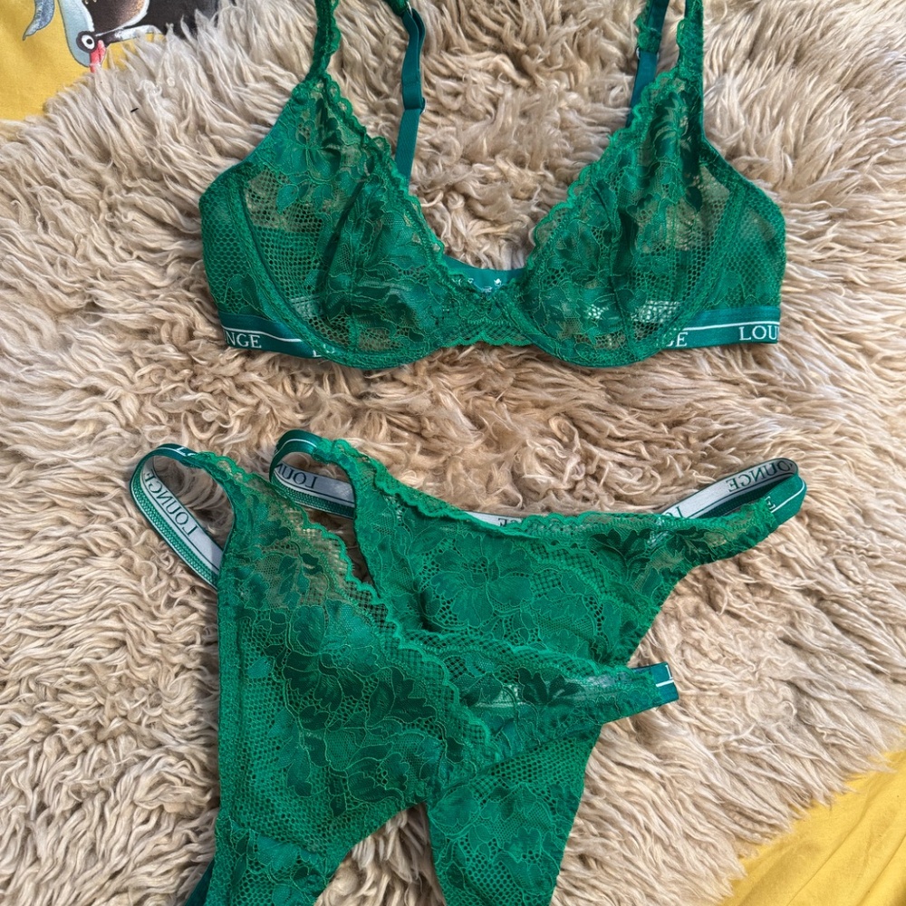 Lounge Underwear Luxe Balcony Bra and Thong SET Green - Picture 2 of 3